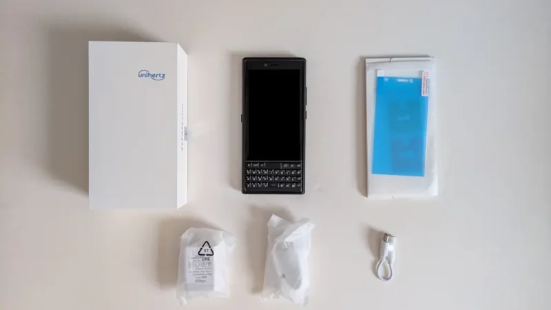 Unihertz Titan Slimの同梱品