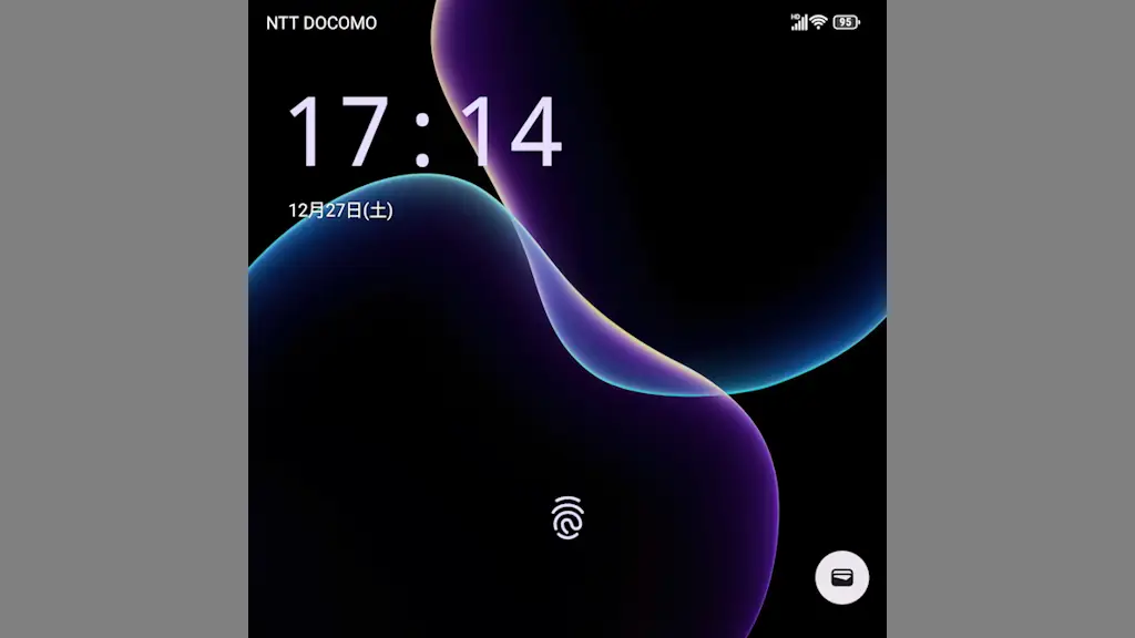 Android 15のTitan 2でロック画面の時計を左上に小さく表示する方法