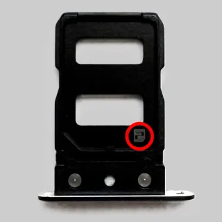 Unihertz Titan 2→SIMカードトレイ→SIMスロット2