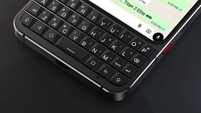 Unihertz Titan 2 Elite→QWERTY物理キーボード